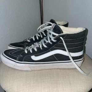 Vans Sneakers- Size 9